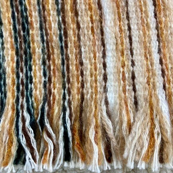 Woven fringed fuzzy throw shawl soft cream brown large rectangular wrap - Picture 2 of 8
